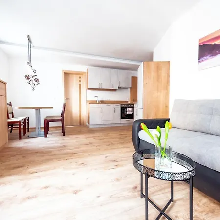 Pension-cafe-konditorei Mikl