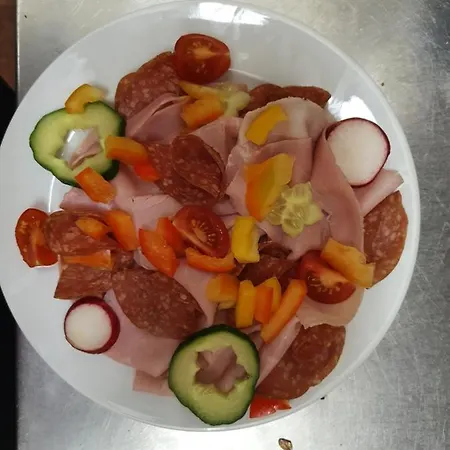 Pension-cafe-konditorei Mikl Apartamento *